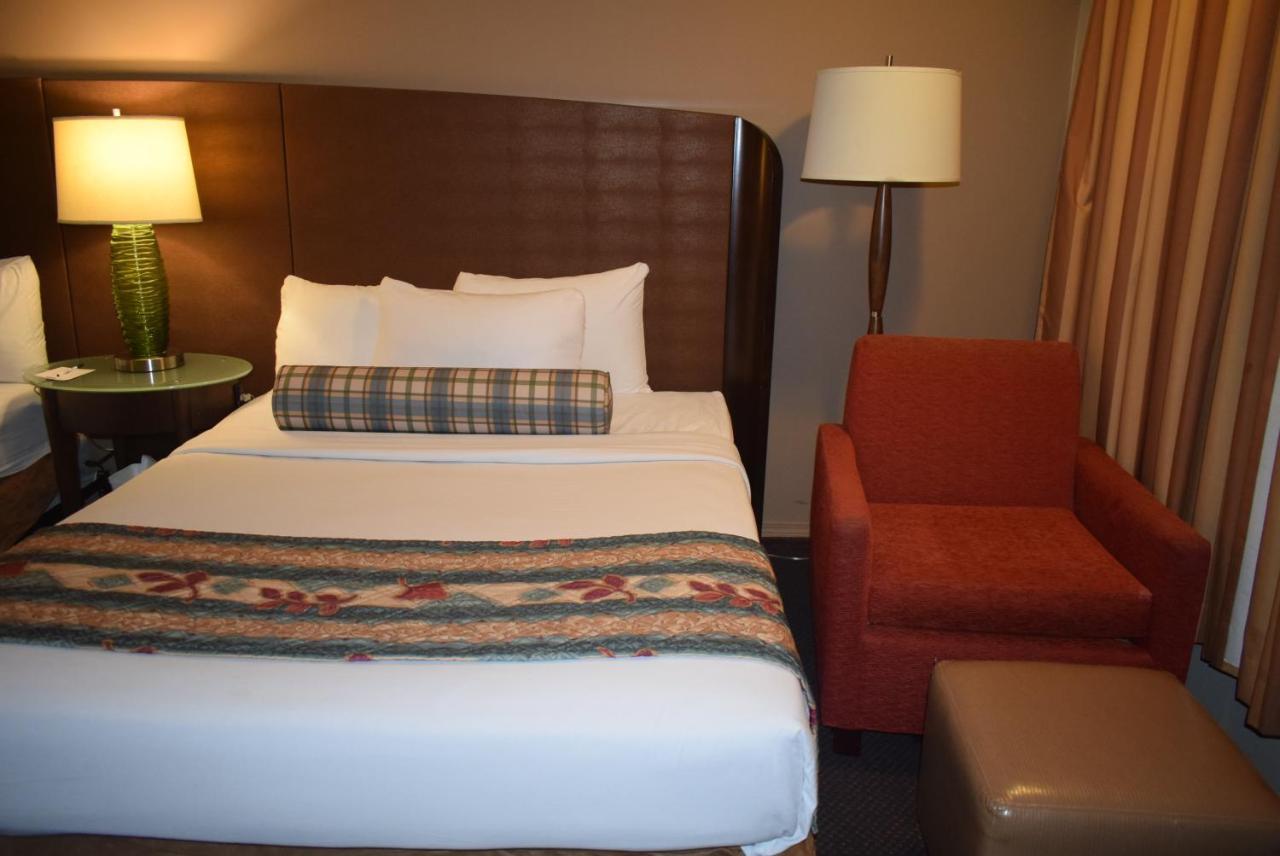 Travelodge Hotel By Wyndham Chilliwack Exterior photo